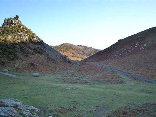 The Sandrock Lynton Kültér fotó